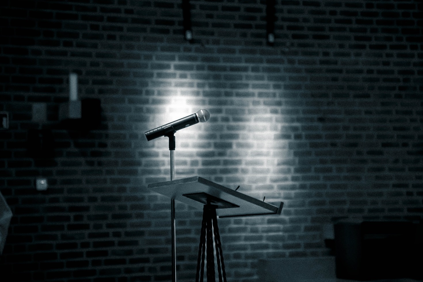 Why Clean Comedy Wins Hearts Everywhere